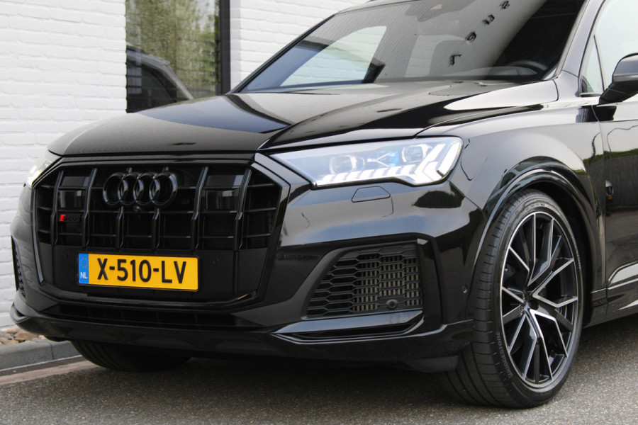 Audi Q7 4.0 TDI SQ7 quattro / Pano / 7-pers / Luchtvering / 4W-Sturing / Massage / Vol Opties / NIEUWSTAAT