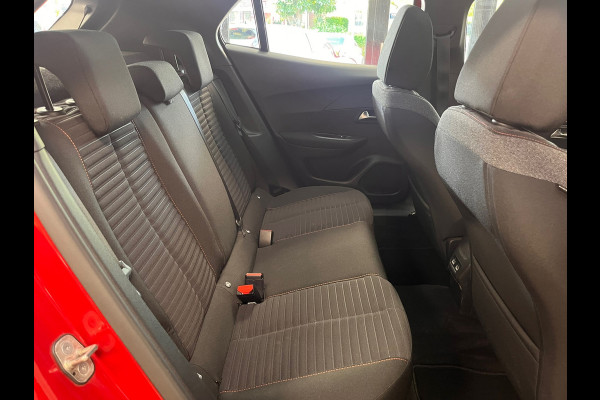 Peugeot e-2008 EV Active Pack 50 kWh CAMERA PDC ACHTER CRUISE CONTROL APPLE CARPLAY LED