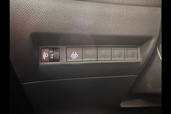 Peugeot e-2008 EV Active Pack 50 kWh CAMERA PDC ACHTER CRUISE CONTROL APPLE CARPLAY LED
