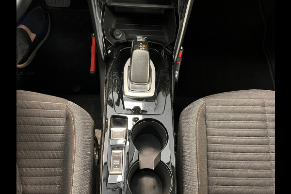 Peugeot e-2008 EV Active Pack 50 kWh CAMERA PDC ACHTER CRUISE CONTROL APPLE CARPLAY LED
