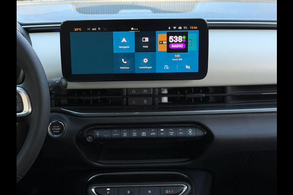 Fiat 600E La Prima 54 kWh, achteruitrijcamera,lederen interieur, stoelverwarming, 9360 km, 1 e eigenaar