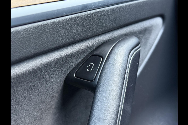 Tesla Model 3 Long Range AWD 75 kWh SoH 99,5%|2e Eigenaar|Navi|Pano|Camera|Leder|Clima|Cruise|N.A.P|APK tot 06-2027