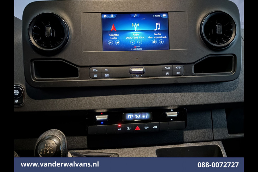 Mercedes-Benz Sprinter 317 CDI 170pk L3H2 Euro6 Airco | 360 graden Camera | Navigatie | Apple Carplay | Cruisecontrol | Android Auto, Stoelverwarming, Parkeersensoren, Chauffeursstoel, Bijrijdersbank