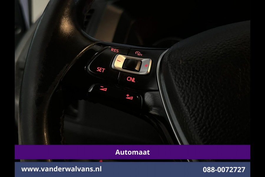 Volkswagen Transporter 2.0 TDI 150pk Automaat L2H1 Euro6 Airco | Apple Carplay | LED | Cruisecontrol | 2500kg Trekhaak | Android Auto, Parkeersensoren, Bijrijdersbank