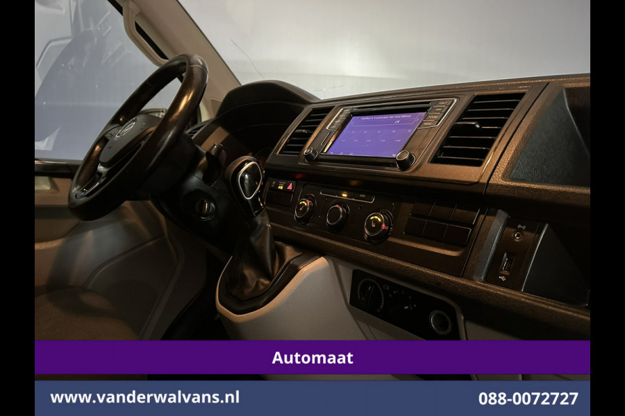 Volkswagen Transporter 2.0 TDI 150pk Automaat L2H1 Euro6 Airco | Apple Carplay | LED | Cruisecontrol | 2500kg Trekhaak | Android Auto, Parkeersensoren, Bijrijdersbank