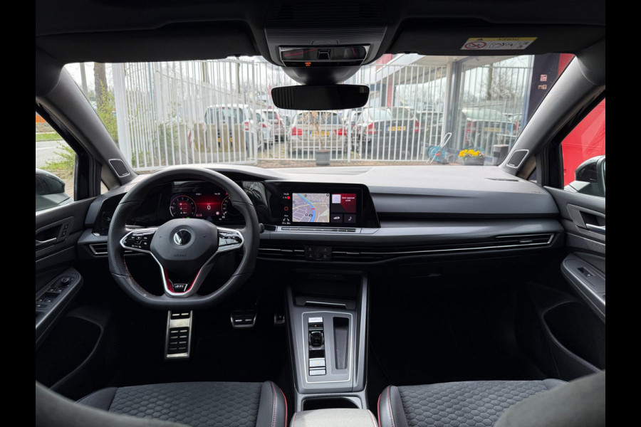 Volkswagen Golf 2.0 TSI GTI Clubsport | DSG | Pano | 300PK!