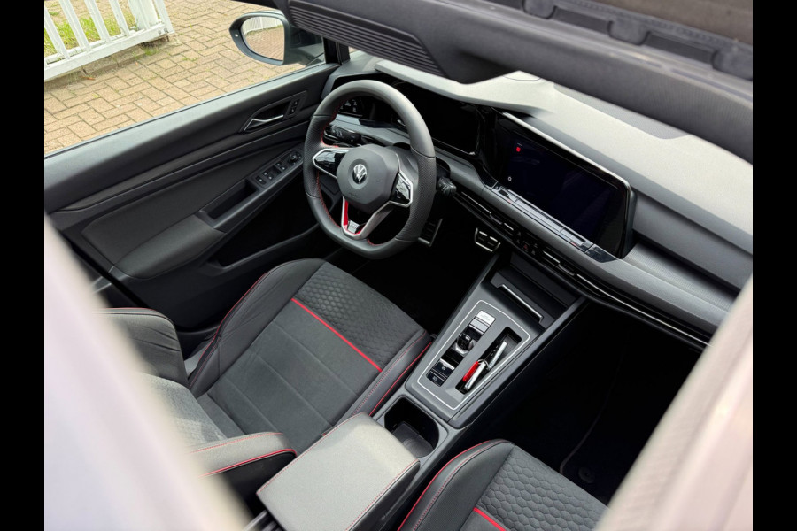 Volkswagen Golf 2.0 TSI GTI Clubsport | DSG | Pano | 300PK!