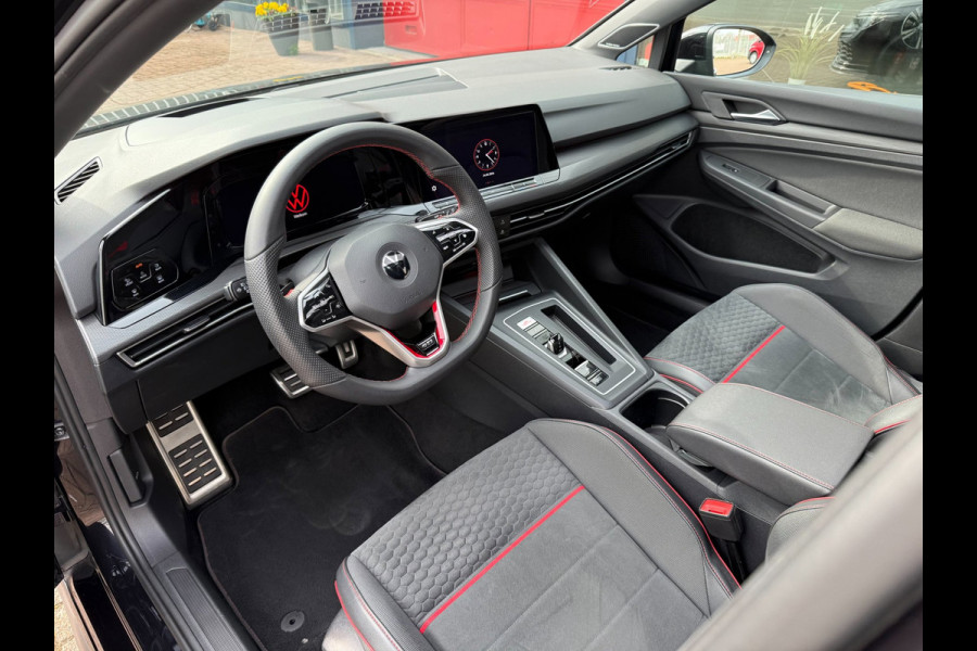 Volkswagen Golf 2.0 TSI GTI Clubsport | DSG | Pano | 300PK!