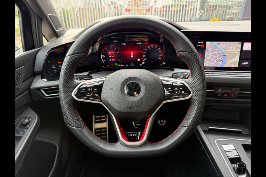Volkswagen Golf 2.0 TSI GTI Clubsport | DSG | Pano | 300PK!