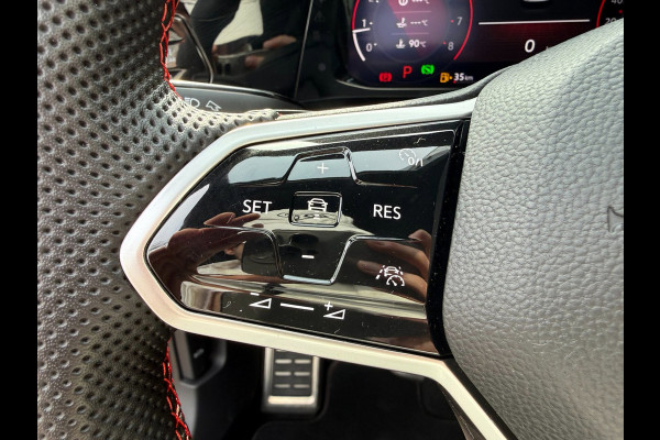 Volkswagen Golf 2.0 TSI GTI Clubsport | DSG | Pano | 300PK!