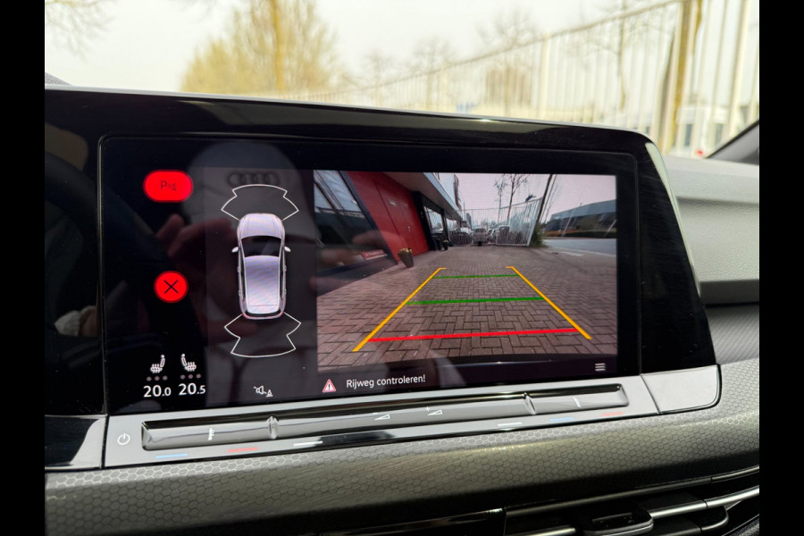 Volkswagen Golf 2.0 TSI GTI Clubsport | DSG | Pano | 300PK!