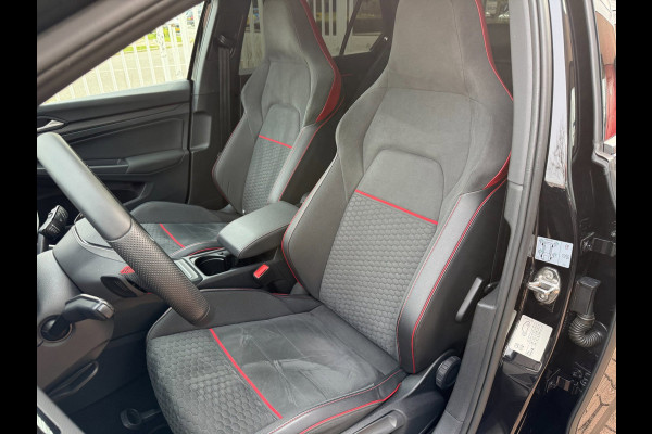 Volkswagen Golf 2.0 TSI GTI Clubsport | DSG | Pano | 300PK!