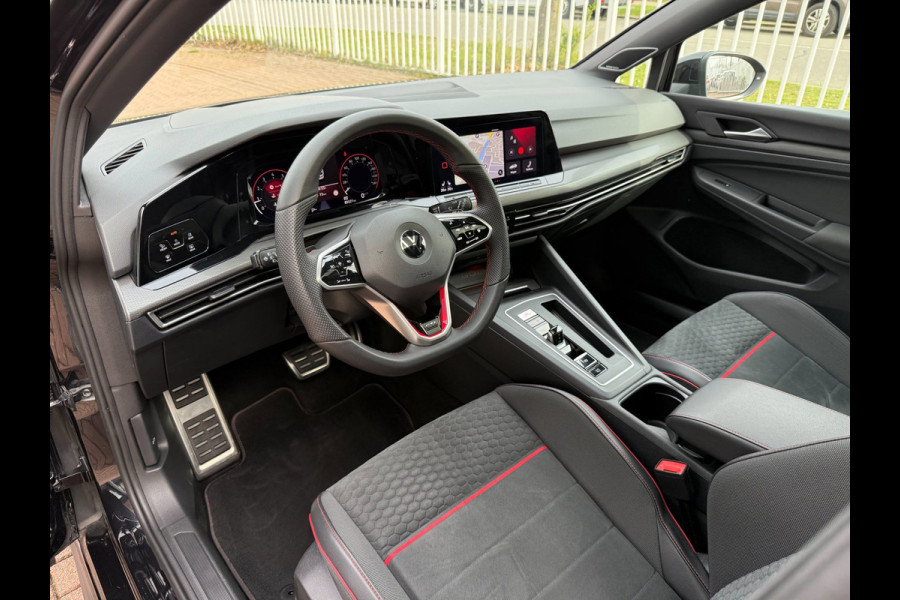 Volkswagen Golf 2.0 TSI GTI Clubsport | DSG | Pano | 300PK!