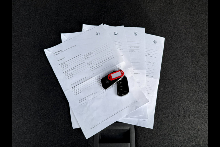 Volkswagen Golf 2.0 TSI GTI Clubsport | DSG | Pano | 300PK!