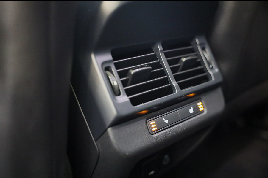 Land Rover Range Rover Evoque 1.5 P270e PHEV AWD Dynamic HSE / Memory / Acc / Lane Assist / Leder / MERIDIAN / 360 Camera / Pano