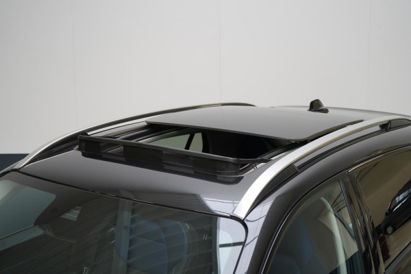 Lynk & Co 01 1.5 | Zwart optiek | Panoramadak | Navigatie | Memory | Apple CarPlay