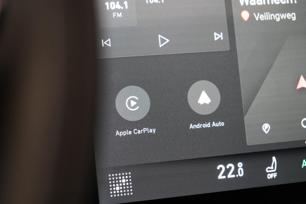 Lynk & Co 01 1.5 | Zwart optiek | Panoramadak | Navigatie | Memory | Apple CarPlay