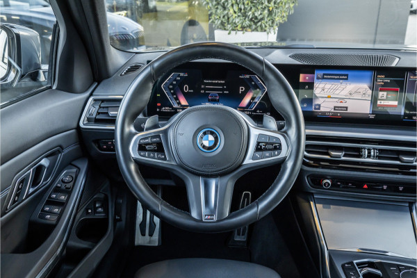 BMW 3 Serie Touring 320e - M Sport | Cruise Control | Stoelverwarming | Keyless