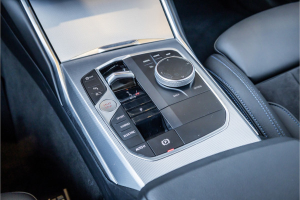 BMW 3 Serie Touring 320e - M Sport | Cruise Control | Stoelverwarming | Keyless