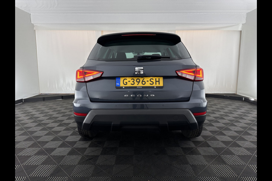 Seat Arona 1.0 TSI Style Business Intense (INCL-BTW) Aut. *ADAPTIVE-CRUISE | NAVI-FULLMAP | KEYLESS | CAMERA | DAB | CARPLAY | PRIVACY-GLASS | ECC | PDC | 16''ALU*