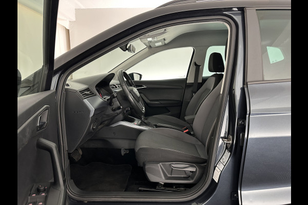 Seat Arona 1.0 TSI Style Business Intense (INCL-BTW) Aut. *ADAPTIVE-CRUISE | NAVI-FULLMAP | KEYLESS | CAMERA | DAB | CARPLAY | PRIVACY-GLASS | ECC | PDC | 16''ALU*