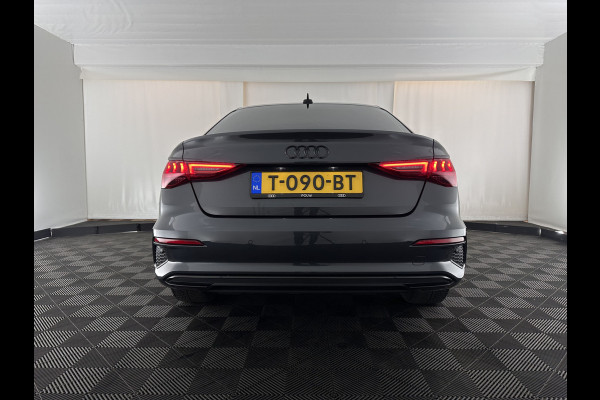 Audi A3 Limousine 30 TFSI Advanced edition (INCL-BTW) Aut. *FULL-LED | ADAPTIVE-CRUISE | DIGI-COCKPIT | SPORTSEATS | NAVI-FULLMAP | PRIVACY-GLASS | SHIFTPADDLES | DAB | ECC | PDC | 19''ALU*