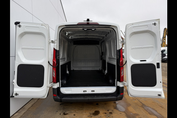 Maxus eDeliver 9 72kWh Nieuw Elektrisch 72kWh 280km WLTP L3H2 204PK ACC Stoelverwarming Snelladen LED Airco BPM Vrij