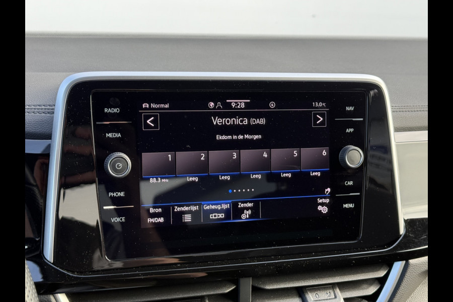 Volkswagen T-Roc 1.0 TSI R-Line Business | Trekhaak | ACC | IQ Light | Camera | DAB+