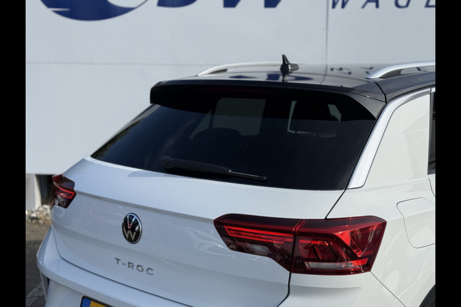 Volkswagen T-Roc 1.0 TSI R-Line Business | Trekhaak | ACC | IQ Light | Camera | DAB+