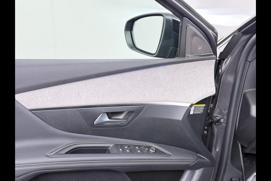 Peugeot 3008 1.6 HYbrid 225 GT Pack Business PANO| ELEKTRISCHE ACHTERKLEP| BLACK PACK| ADAPTIVE CRUISE CONTROL| CAMERA VOOR + ACHTER| FOCAL AUDIO| STOELVERWARMING| STANDKACHEL|