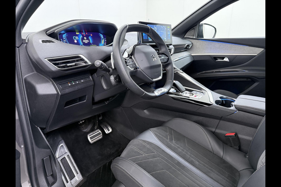 Peugeot 3008 1.6 HYbrid 225 GT Pack Business PANO| ELEKTRISCHE ACHTERKLEP| BLACK PACK| ADAPTIVE CRUISE CONTROL| CAMERA VOOR + ACHTER| FOCAL AUDIO| STOELVERWARMING| STANDKACHEL|