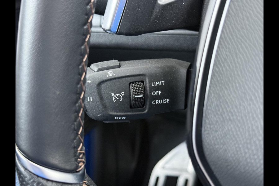 Peugeot 3008 1.6 HYbrid 225 GT Pack Business PANO| ELEKTRISCHE ACHTERKLEP| BLACK PACK| ADAPTIVE CRUISE CONTROL| CAMERA VOOR + ACHTER| FOCAL AUDIO| STOELVERWARMING| STANDKACHEL|