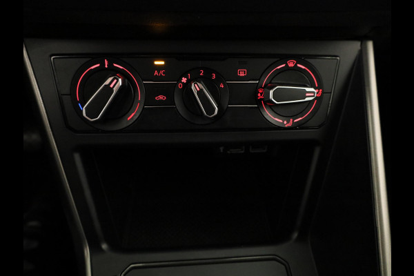 Volkswagen Polo 1.0 TSI Comfortline | navigatie | Apple Carplay & Android auto | Cruise control adaptief | Airco |