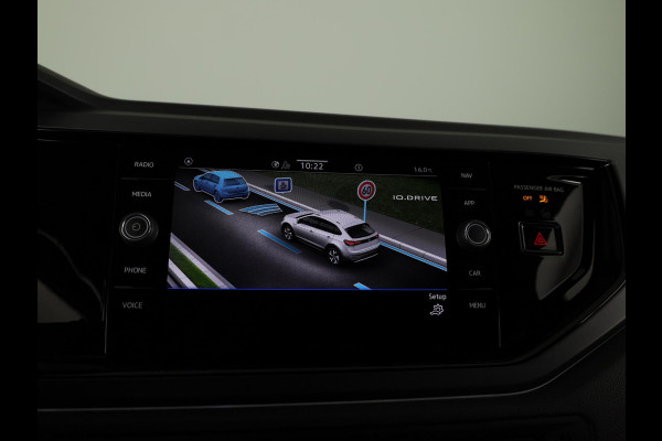 Volkswagen Taigo 1.0 TSI R-Line | DSG Automaat | Camera | Stoelverwarming | Apple Carplay & Android Auto |