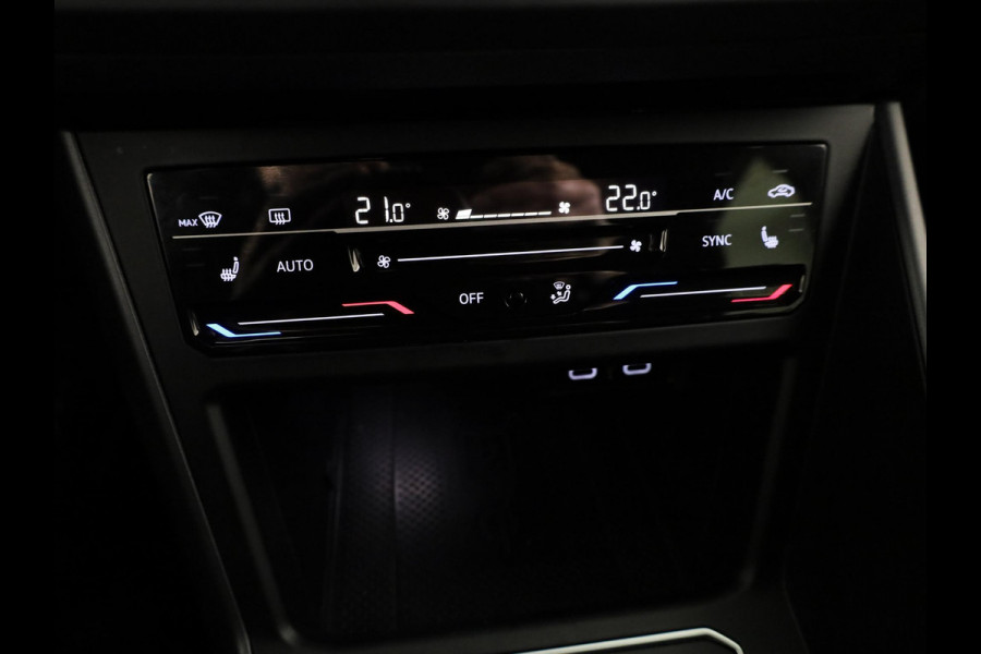 Volkswagen Taigo 1.0 TSI R-Line | DSG Automaat | Camera | Stoelverwarming | Apple Carplay & Android Auto |