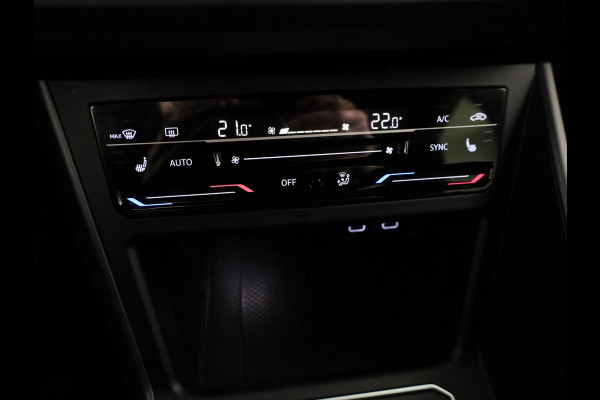 Volkswagen Taigo 1.0 TSI R-Line | DSG Automaat | Camera | Stoelverwarming | Apple Carplay & Android Auto |