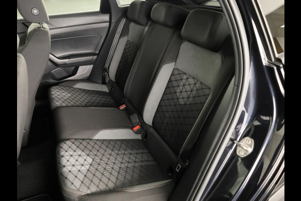 Volkswagen Taigo 1.0 TSI R-Line | DSG Automaat | Camera | Stoelverwarming | Apple Carplay & Android Auto |