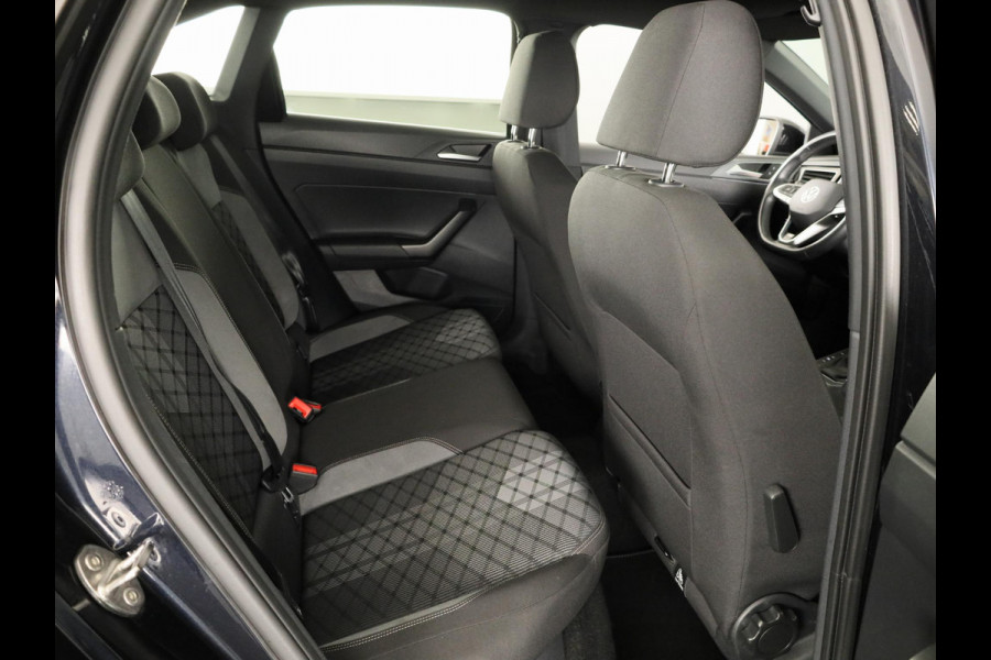 Volkswagen Taigo 1.0 TSI R-Line | DSG Automaat | Camera | Stoelverwarming | Apple Carplay & Android Auto |