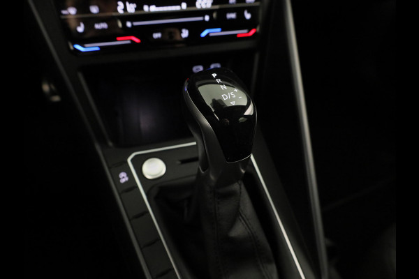 Volkswagen Taigo 1.0 TSI R-Line | DSG Automaat | Camera | Stoelverwarming | Apple Carplay & Android Auto |