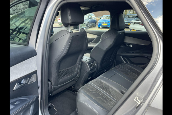 Peugeot 3008 GT PHEV | APPLE CARPLAY | ELEKTRISCHE ACHTERKLEP | CAMERA VOOR + ACHTER | ADAPTIVE CRUISE CONTROL | FOCAL AUDIO | DODEHOEK DETECTIE| RIJKLAARPRIJS INCL. 12 MND BOVAG GARANTIE