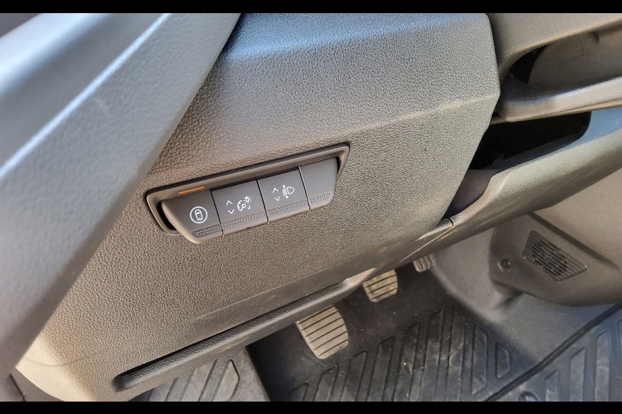 Renault Master 150.35 L3H2 - V-10-KNG - GESLOTEN ZWART METALLIC - 2x ZIJSCHUIFDEUR - TREKHAAK - EURO 6 - BPM VRIJ!