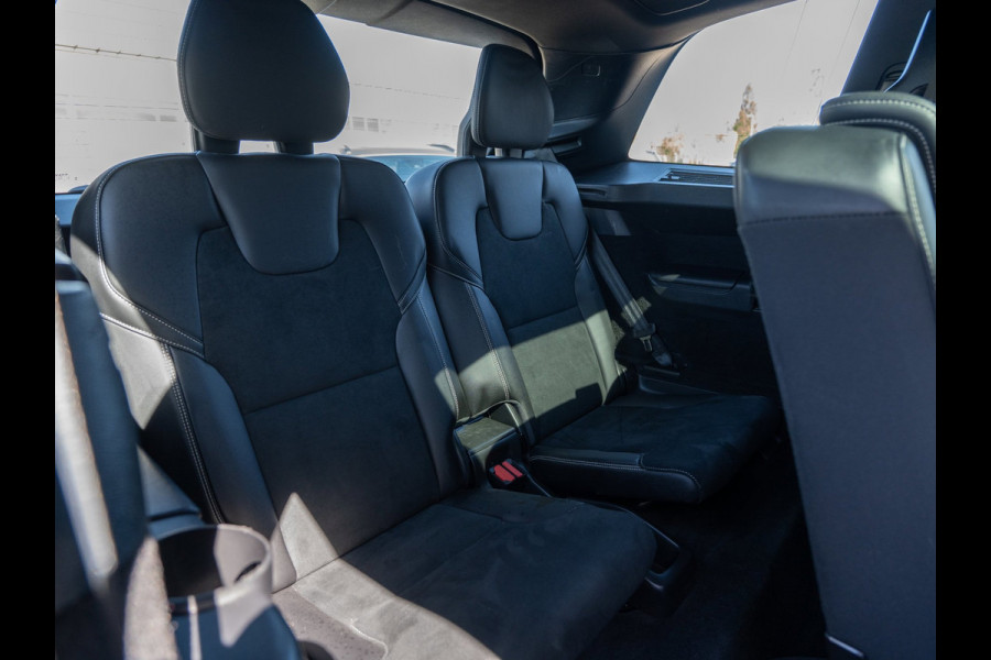 Volvo XC90 2.0 B5 AWD R-Design | Pano | Head-Up | H/K Sound |