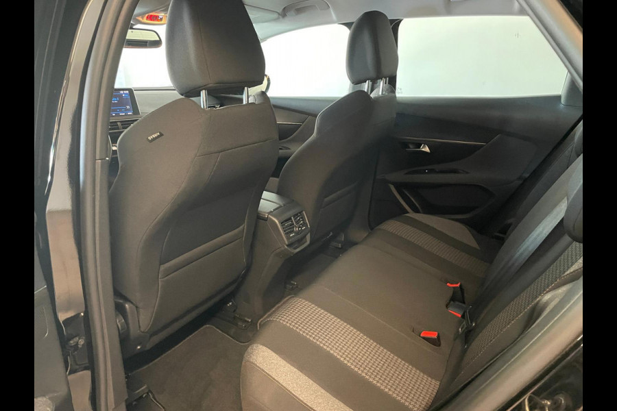 Peugeot 3008 1.2 Active Pack Business 130PK AUTOMAAT AIRCO NAVI CRUISE TREHAAK VELGEN ZEER NETTE AUTO
