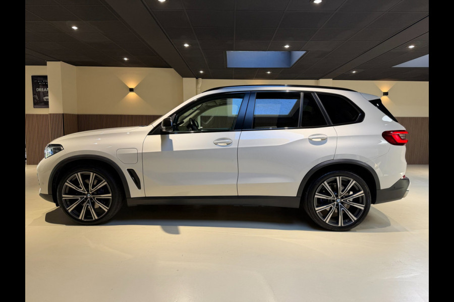 BMW X5 XDrive45e High Executive|Crystal Pook|Skylounge|Leder|HuD