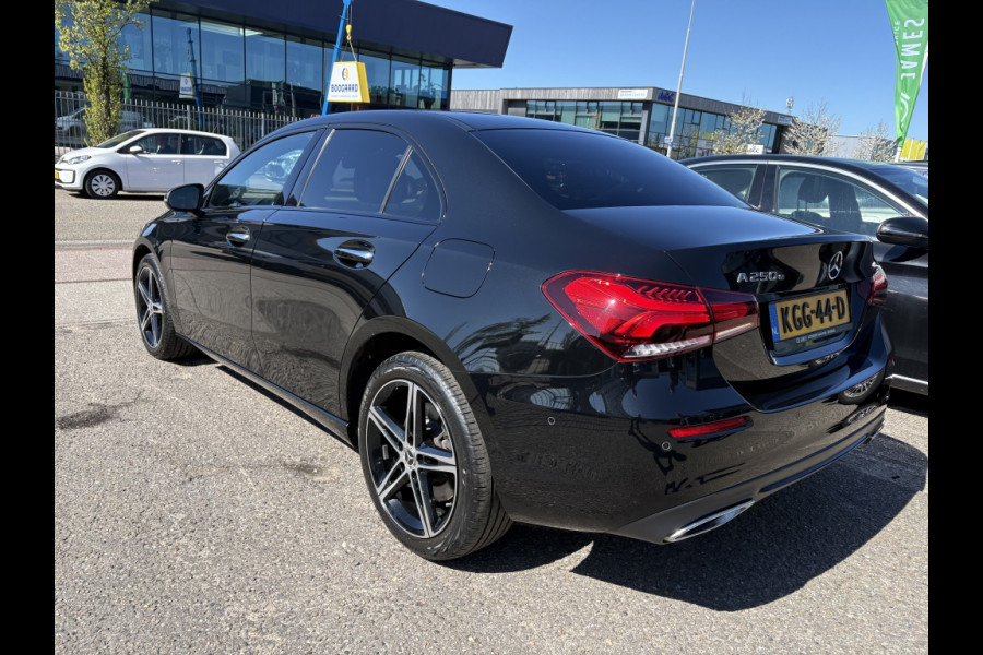 Mercedes-Benz A-Klasse 250 e Business Solution AMG night pack widescreen Soundsystem am