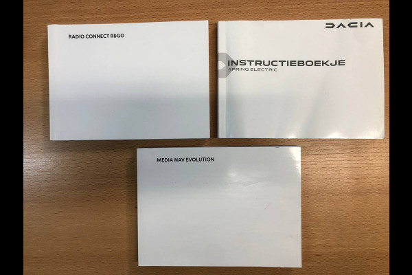 Dacia Spring Expression 27 kWh SOH 93% | navigatie | camera