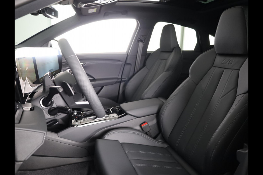 Audi Q6 Sportback e-tron S edition 83Kwh 252 pk | Adaptive air suspension | Glazen panoramadak | Stoelverwarming voorin en achterin | Stuurverwarming |