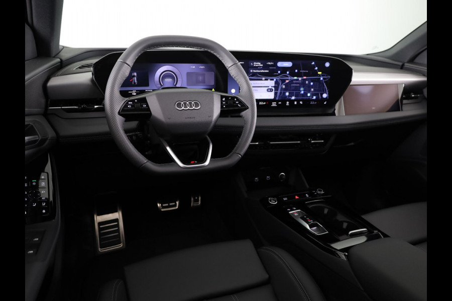 Audi Q6 Sportback e-tron S edition 83Kwh 252 pk | Adaptive air suspension | Glazen panoramadak | Stoelverwarming voorin en achterin | Stuurverwarming |