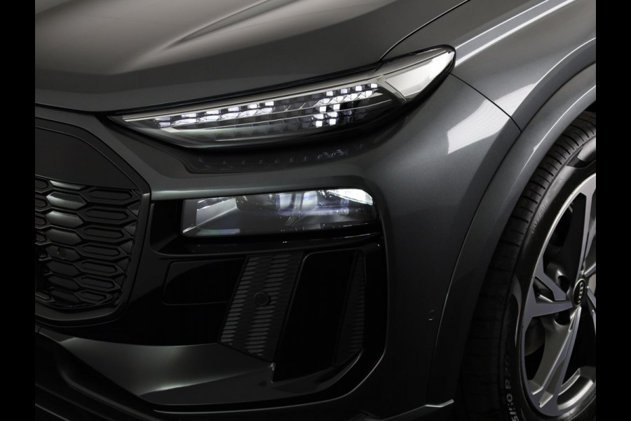 Audi Q6 Sportback e-tron S edition 83Kwh 252 pk | Adaptive air suspension | Glazen panoramadak | Stoelverwarming voorin en achterin | Stuurverwarming |