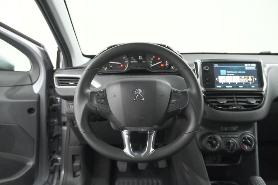 Peugeot 2008 PureTech 110 Blue Lion | Trekhaak | Apple Carplay | Parkeersensoren